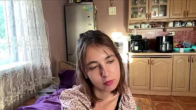 DaphneAmor online show from June 2026 05:22:01 PM