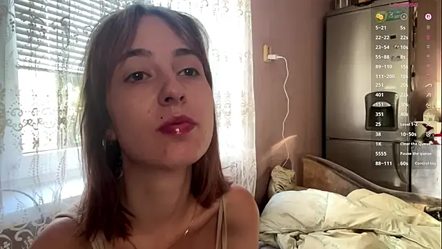 DaphneAmor online show from June 2026 05:10:02 PM