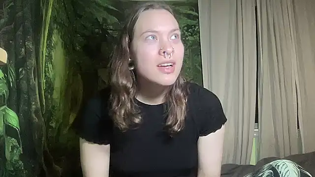 mo0ngoddess online show from March 2025 04:52:01 AM