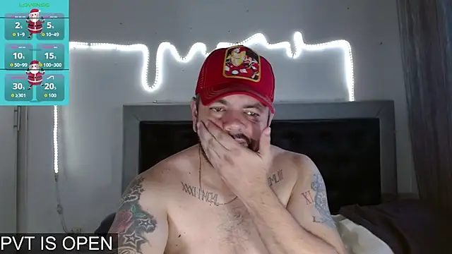 Snapshot of perverseveteranmanxxx chatting on December 2025 03:50:01 PM perverseveteranmanxxx online show from December 2025 03:50:01 PM