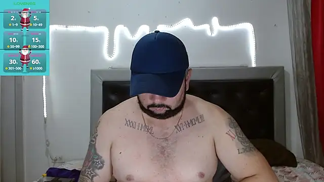 Snapshot of perverseveteranmanxxx chatting on December 2025 04:46:02 AM perverseveteranmanxxx online show from December 2025 04:46:02 AM