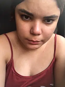 Cliaclara online show from May 2026 03:23:02 PM