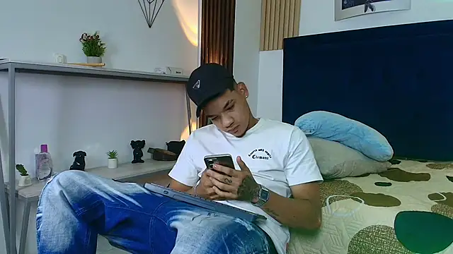 bick jhonn online show from June 2026 09:01:02 PM