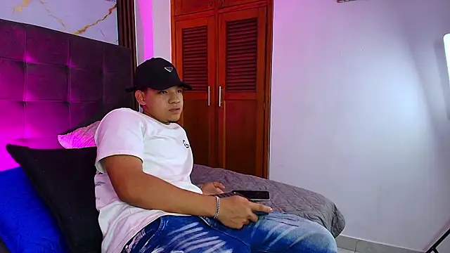bick jhonn online show from May 2026 07:24:02 PM