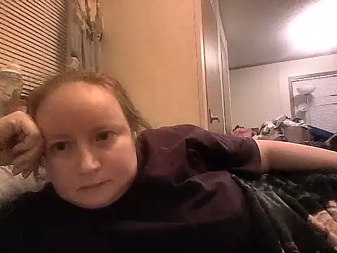 KittyKat40 online show from June 2026 02:39:01 AM