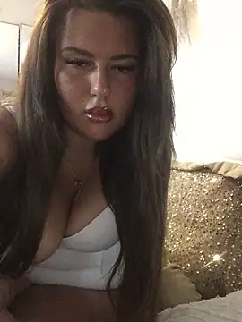 SofiagreenUK online show from May 2026 12:12:01 AM