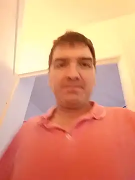 oncle33 online show from June 2026 06:23:01 PM