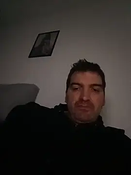oncle33 online show from May 2026 09:02:01 PM