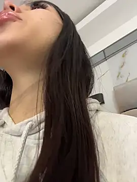 Snapshot of Helena_Whaite chatting on July 2026 01:08:02 PM Helena Whaite online show from July 2026 01:08:02 PM
