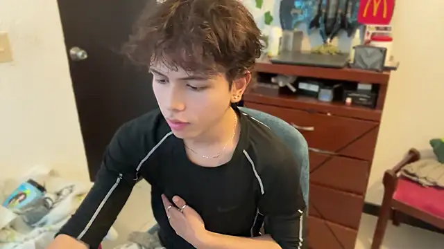 DanteSaint online show from May 2026 11:27:01 PM