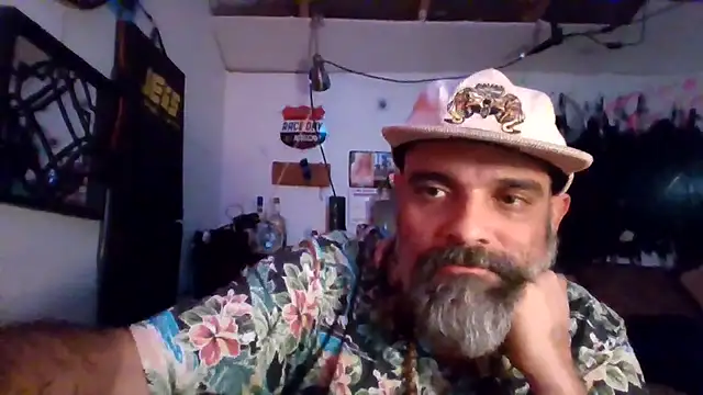 pfcknrrr online show from May 2026 07:43:01 AM