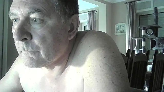 Snapshot of edje59a chatting on November 2025 07:34:01 AM edje59a online show from November 2025 07:34:01 AM