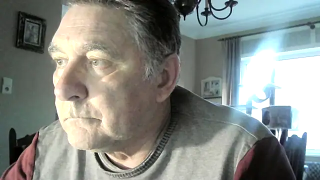 Snapshot of edje59a chatting on February 2026 07:25:02 AM edje59a online show from February 2026 07:25:02 AM