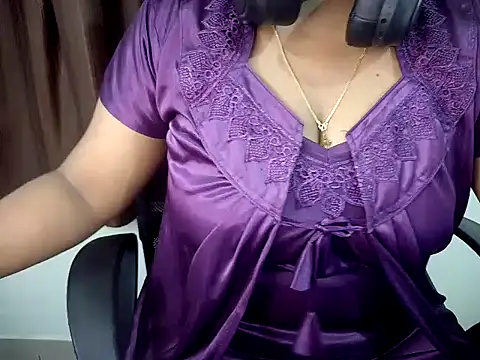 MALLU WAVEZZZ online show from June 2026 03:23:01 PM
