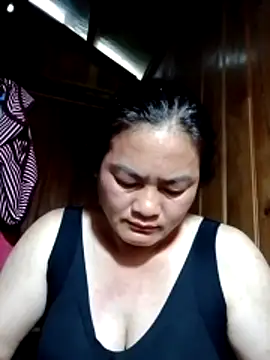 Snapshot of Blowjob0100 chatting on June 2026 11:43:02 PM Blowjob0100 online show from June 2026 11:43:02 PM