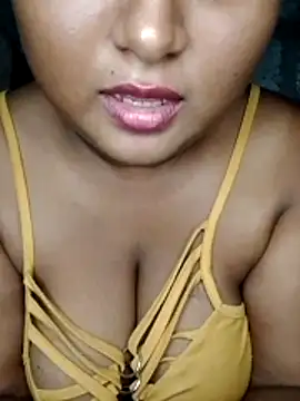Rishwana77 online show from May 2026 11:24:01 PM