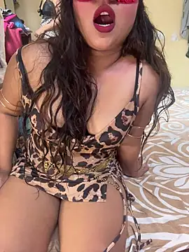 SlutrySiren online show from June 2026 10:32:02 AM