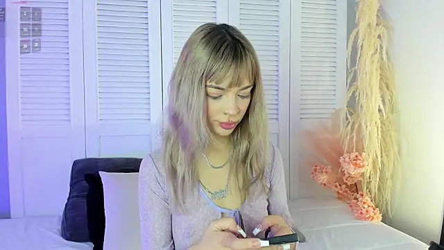 Snapshot of akemi__ chatting on May 2026 02:23:01 PM akemi online show from May 2026 02:23:01 PM