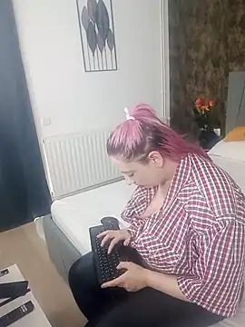 Ale PYNk online show from May 2026 01:44:01 PM