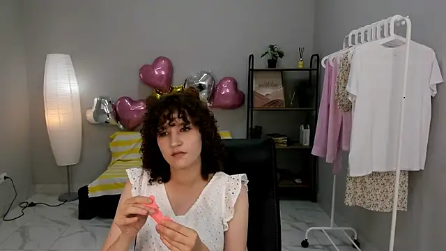 Snapshot of Miriam_Boshe chatting on May 2026 10:36:01 AM Miriam Boshe online show from May 2026 10:36:01 AM