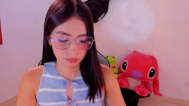 Scarleth Ferrec online show from June 2026 08:03:02 PM