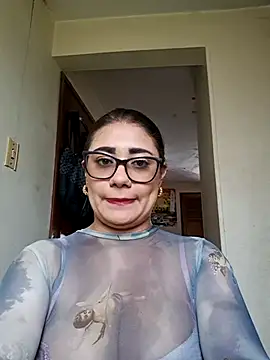 Amina--789 online show from June 2026 07:11:02 PM