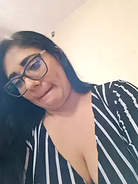 Amina--789 online show from May 2026 06:14:01 PM