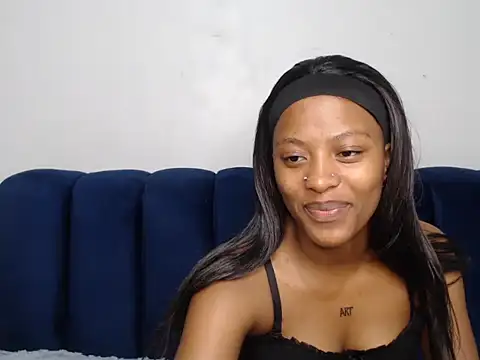 Youngling05 online show from June 2026 08:11:02 AM