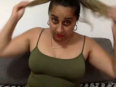 Antoniasweet online show from June 2026 03:55:01 PM