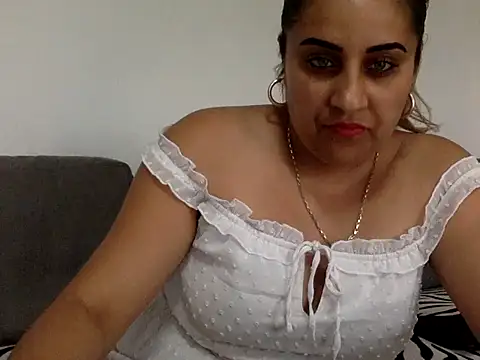Antoniasweet online show from June 2026 02:17:02 PM