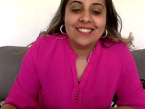 Antoniasweet online show from May 2026 12:00:01 PM