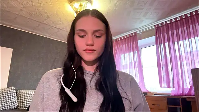 DottieWhitacker online show from May 2026 03:52:02 PM