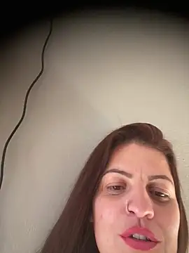 Snapshot of sweet_milenaa chatting on June 2026 07:18:02 PM sweet milenaa online show from June 2026 07:18:02 PM