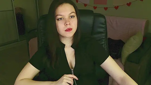 DelarySong online show from May 2026 07:11:01 PM