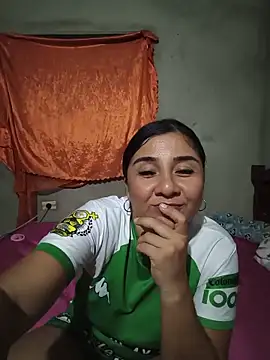 Snapshot of noemy-25 chatting on May 2026 04:09:01 AM noemy-25 online show from May 2026 04:09:01 AM
