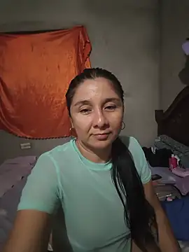 Snapshot of noemy-25 chatting on May 2026 04:54:02 AM noemy-25 online show from May 2026 04:54:02 AM