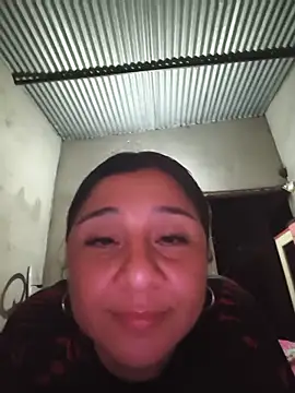 Snapshot of noemy-25 chatting on May 2026 08:09:02 AM noemy-25 online show from May 2026 08:09:02 AM