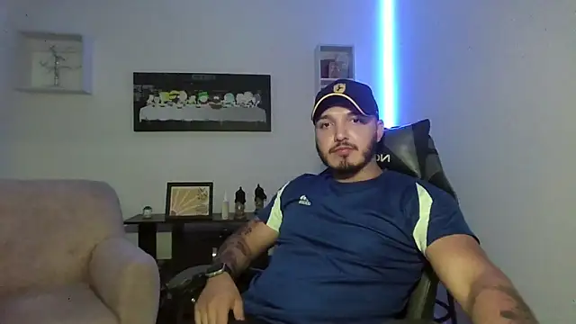 Thiago 420 online show from May 2026 10:49:02 PM