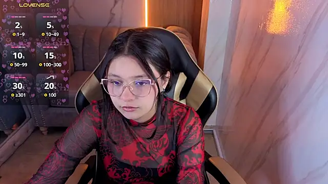 HoneyDoll tf online show from June 2026 01:09:02 PM
