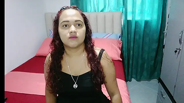 saramichell445734 online show from May 2026 04:36:01 PM