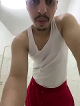 Snapshot of Yassin_ksa chatting on May 2026 05:32:02 PM Yassin ksa online show from May 2026 05:32:02 PM