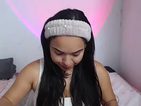 Snapshot of Adaraa_garcia03 chatting on May 2026 02:34:02 PM Adaraa garcia03 online show from May 2026 02:34:02 PM
