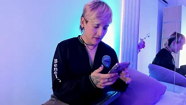 DannyRoudX online show from June 2026 03:41:02 AM
