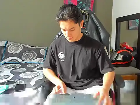 Erick Wallace online show from June 2026 01:10:01 PM