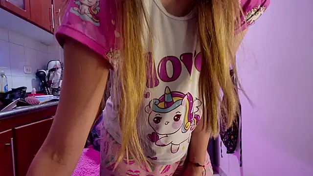 Barbie20  online show from May 2026 01:19:01 PM