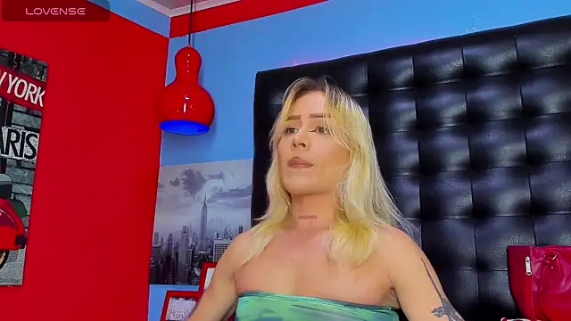 Domina Diosaa online show from May 2026 04:42:01 AM