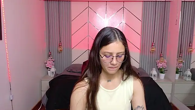 Sofysoul online show from June 2026 08:47:01 PM