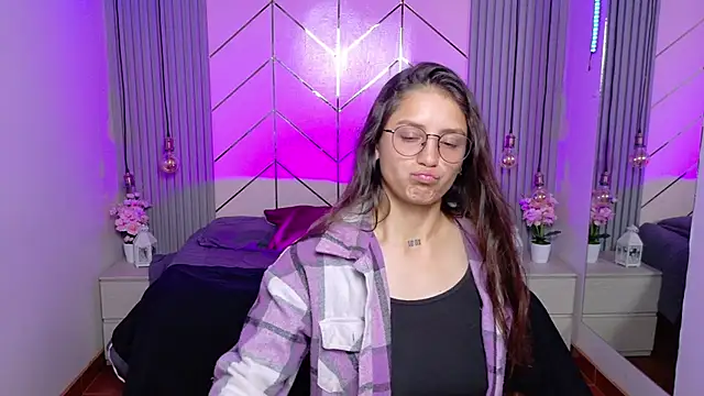 Sofysoul online show from June 2026 12:32:02 AM