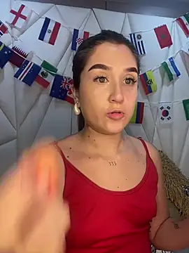 IsabelleMilan online show from June 2026 10:20:01 PM