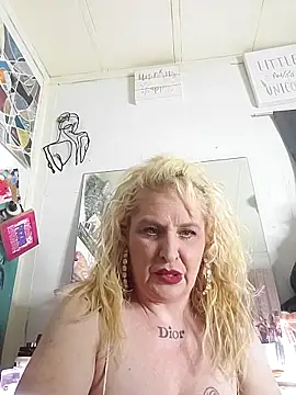 NutNmyGUTdaddy online show from May 2026 08:57:02 AM